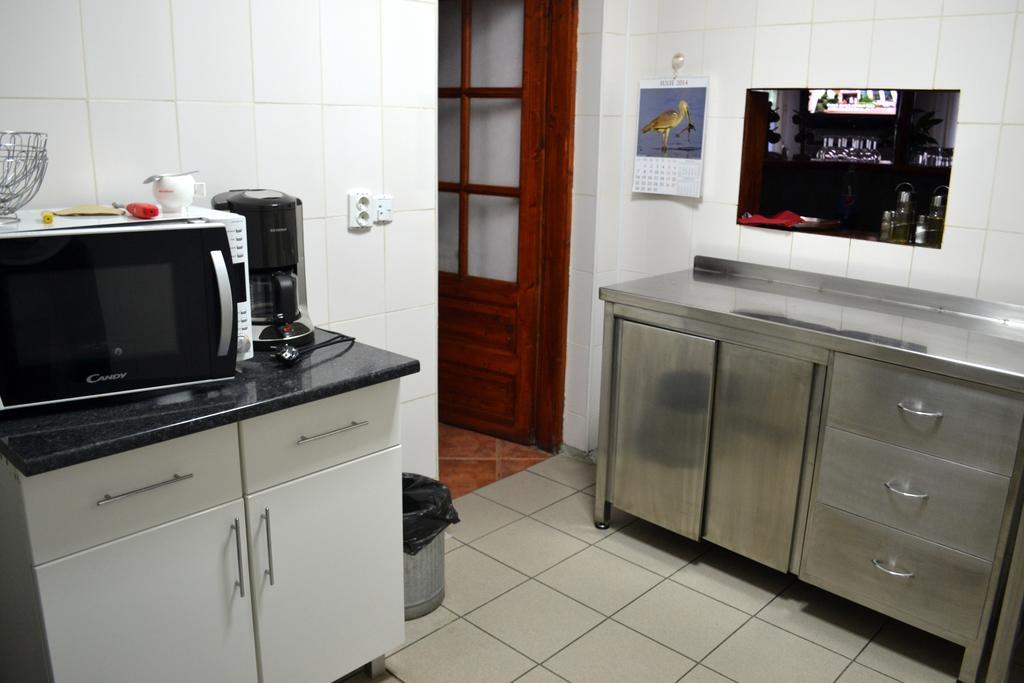Raza Soarelui Hotel Моечу де Жос Екстериор снимка